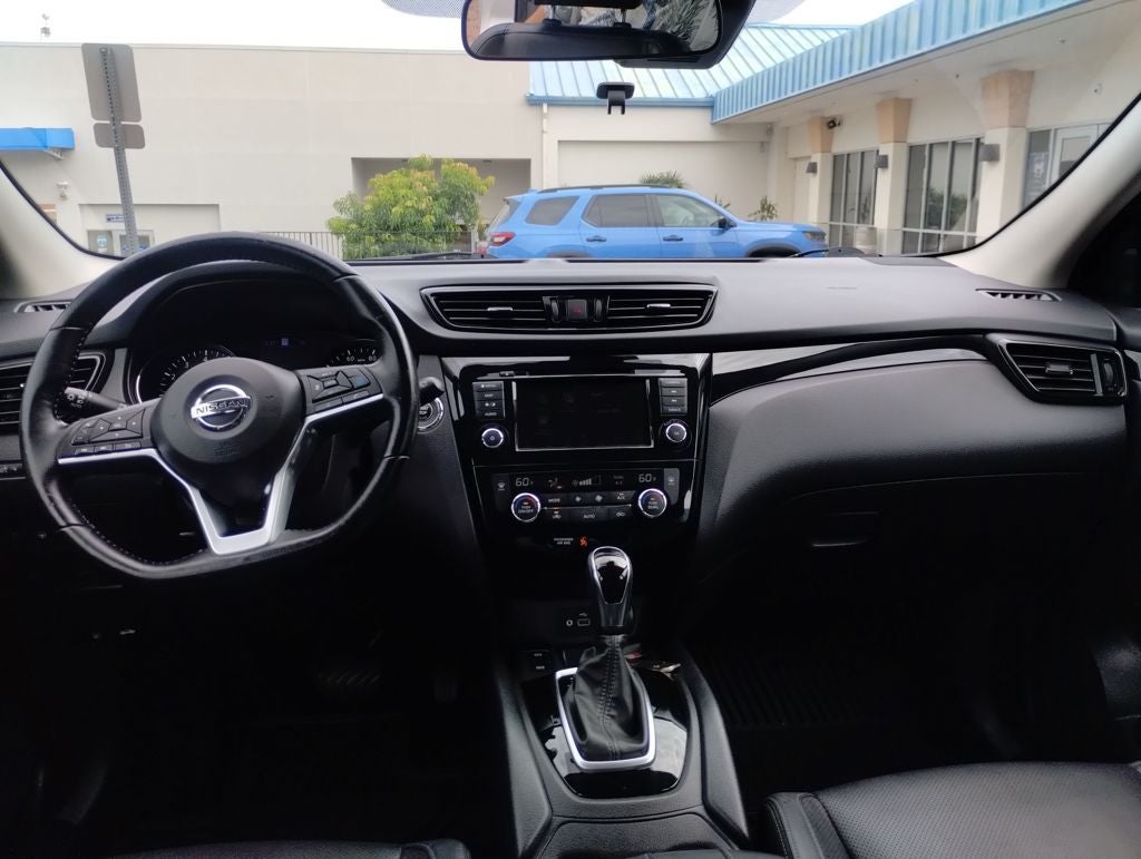 2021 Nissan Rogue Sport SL