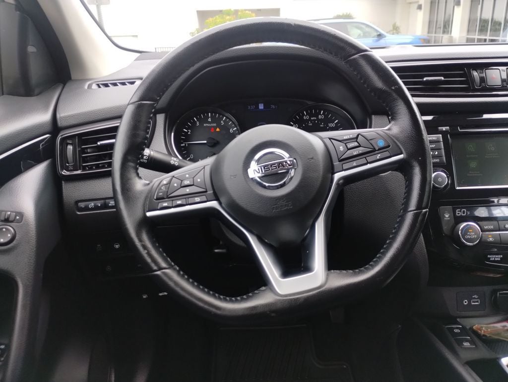 2021 Nissan Rogue Sport SL