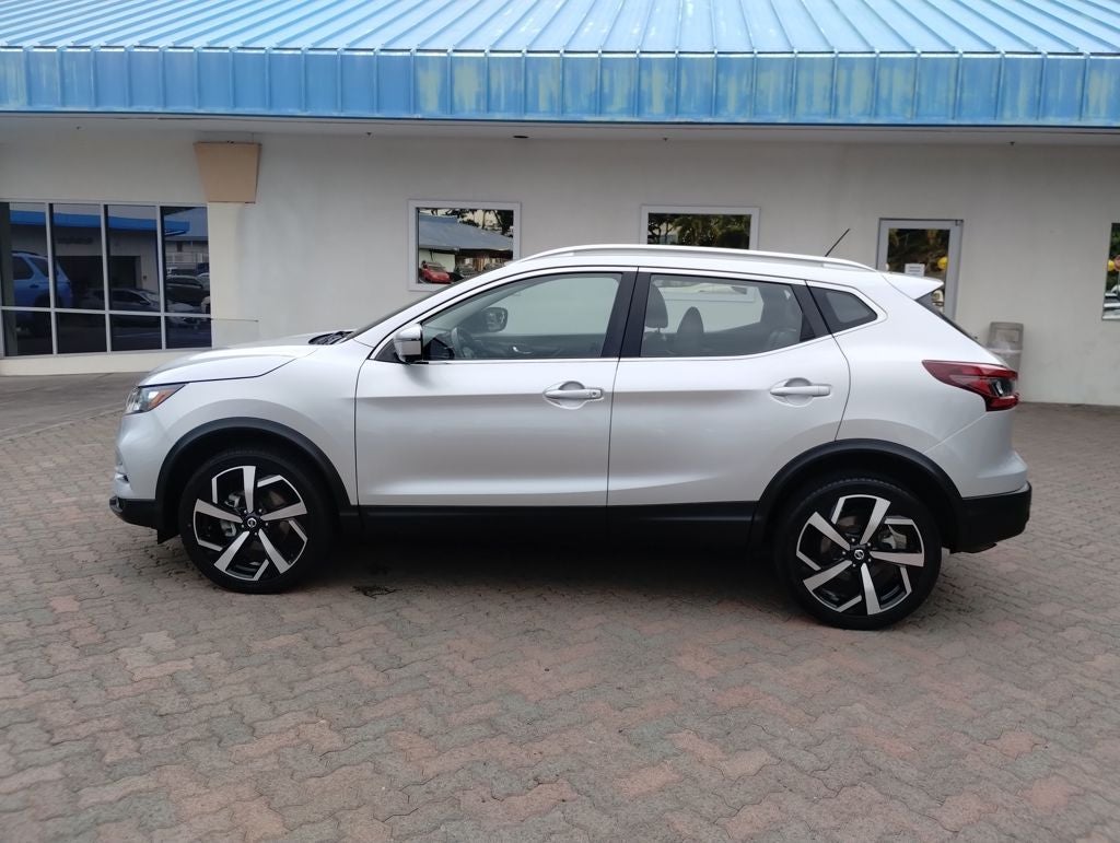 2021 Nissan Rogue Sport SL