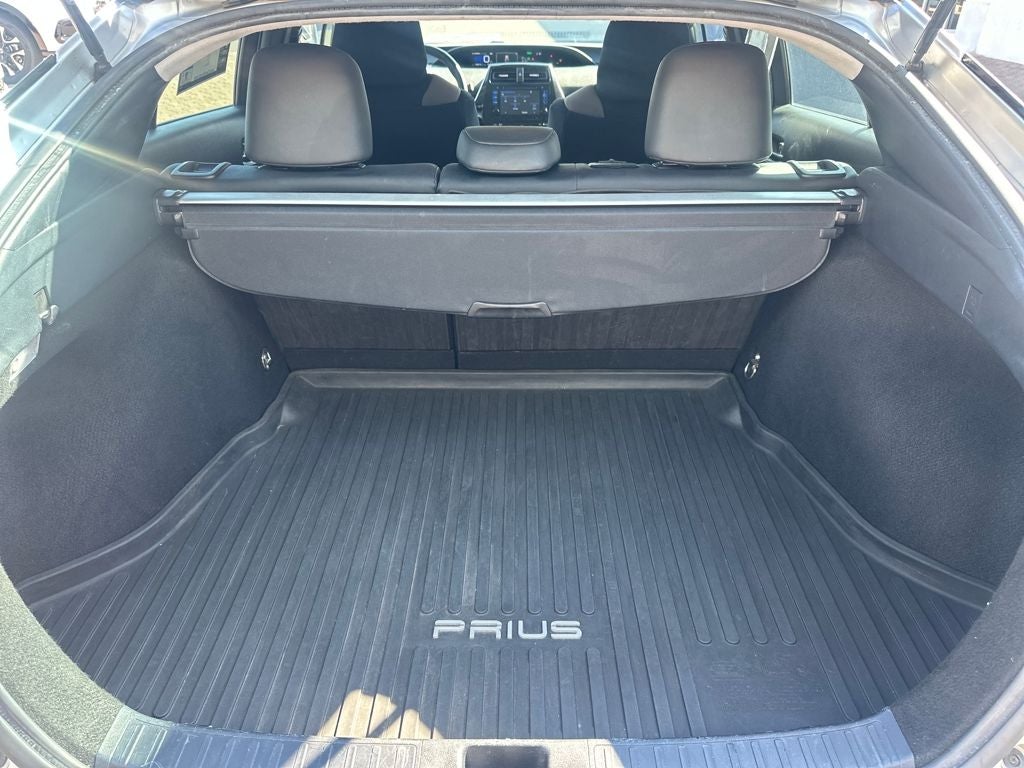 2016 Toyota Prius Three Touring