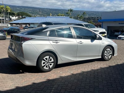 2016 Toyota Prius Three Touring