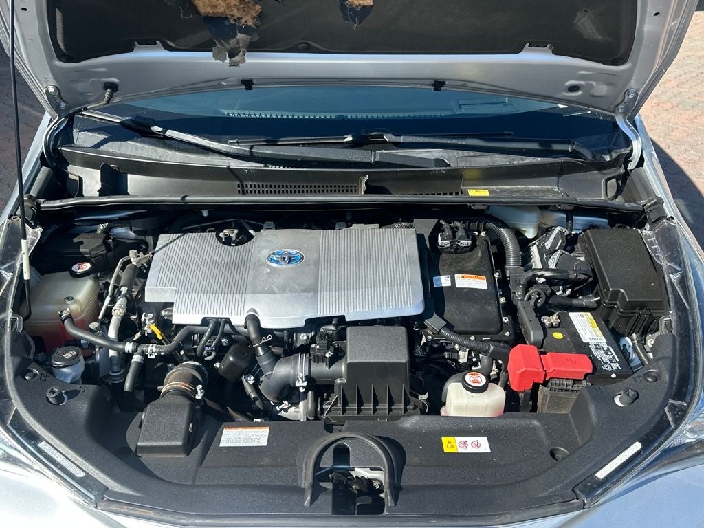 2016 Toyota Prius Three Touring