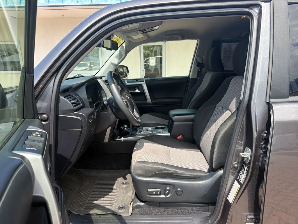 2022 Toyota 4Runner SR5