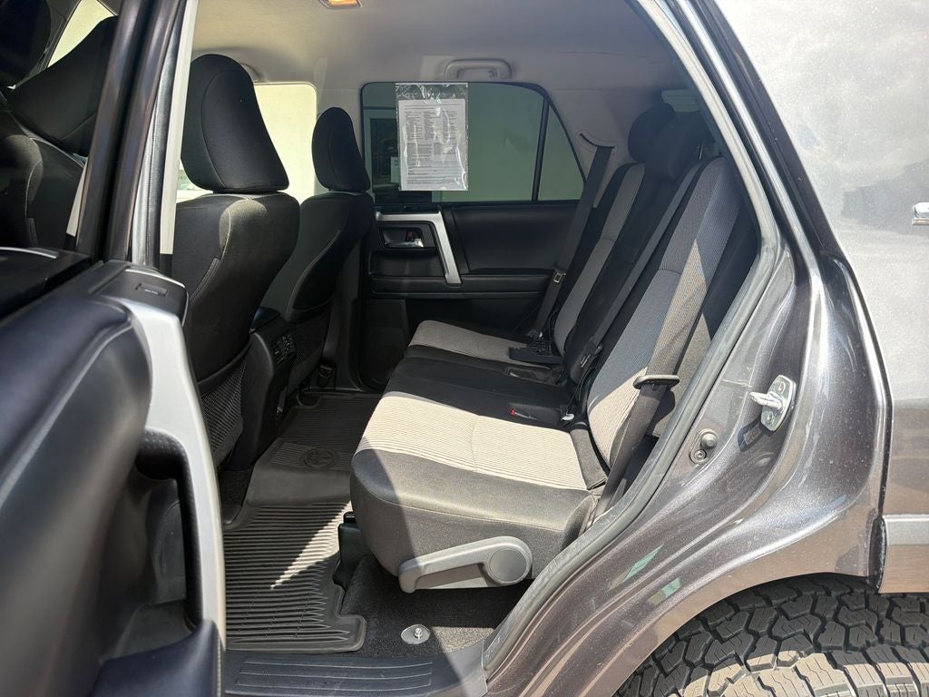 2022 Toyota 4Runner SR5