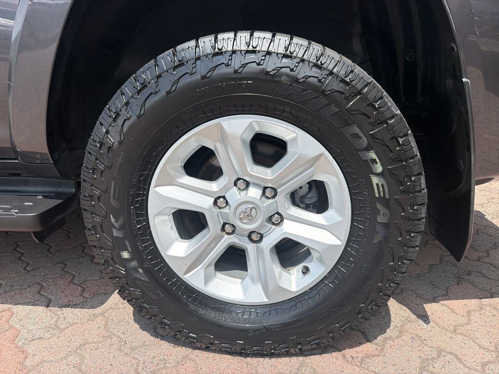 2022 Toyota 4Runner SR5
