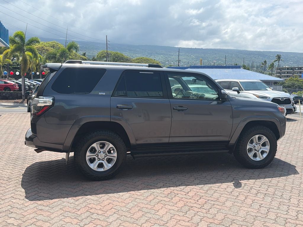 2022 Toyota 4Runner SR5