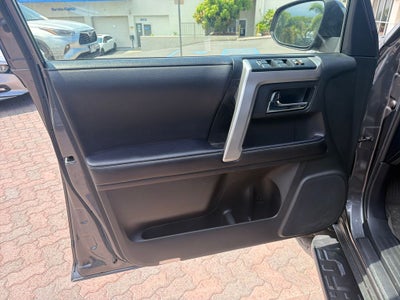 2022 Toyota 4Runner SR5
