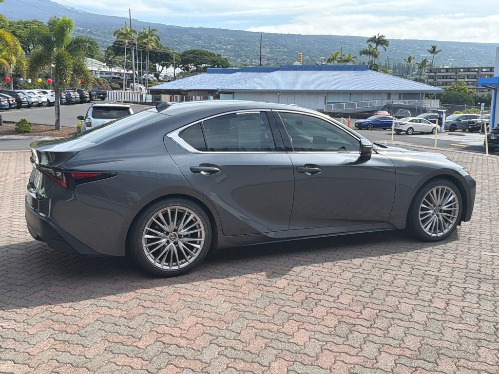 2022 Lexus IS 300