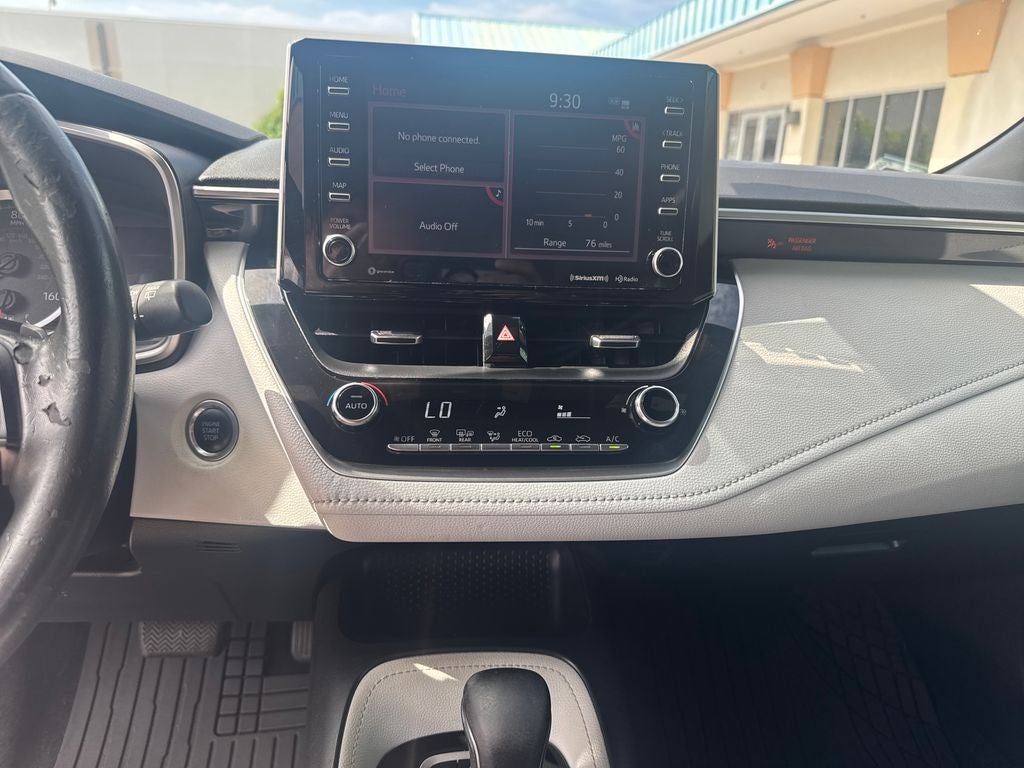 2022 Toyota Corolla Hatchback SE