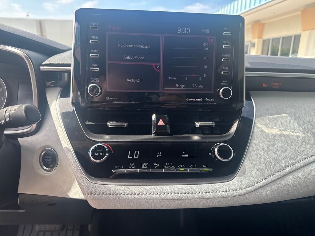 2022 Toyota Corolla Hatchback SE