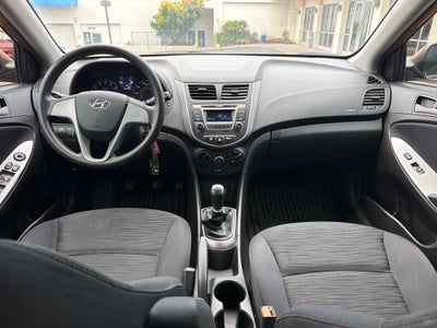 2017 Hyundai Accent SE