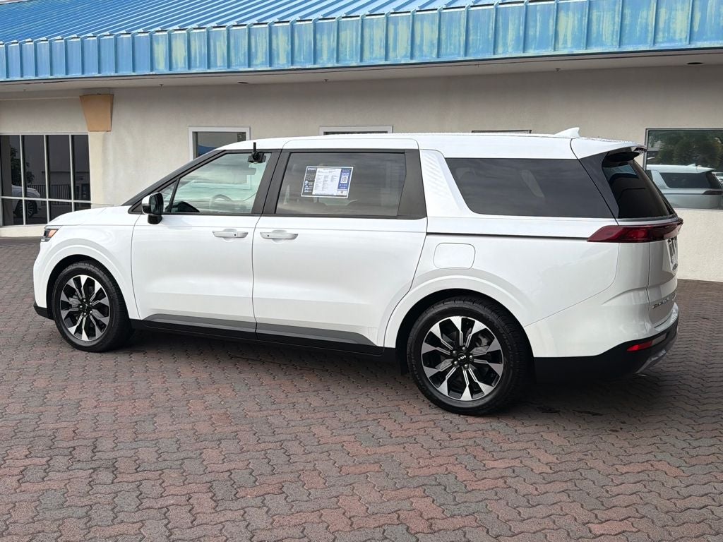 2022 Kia Carnival EX