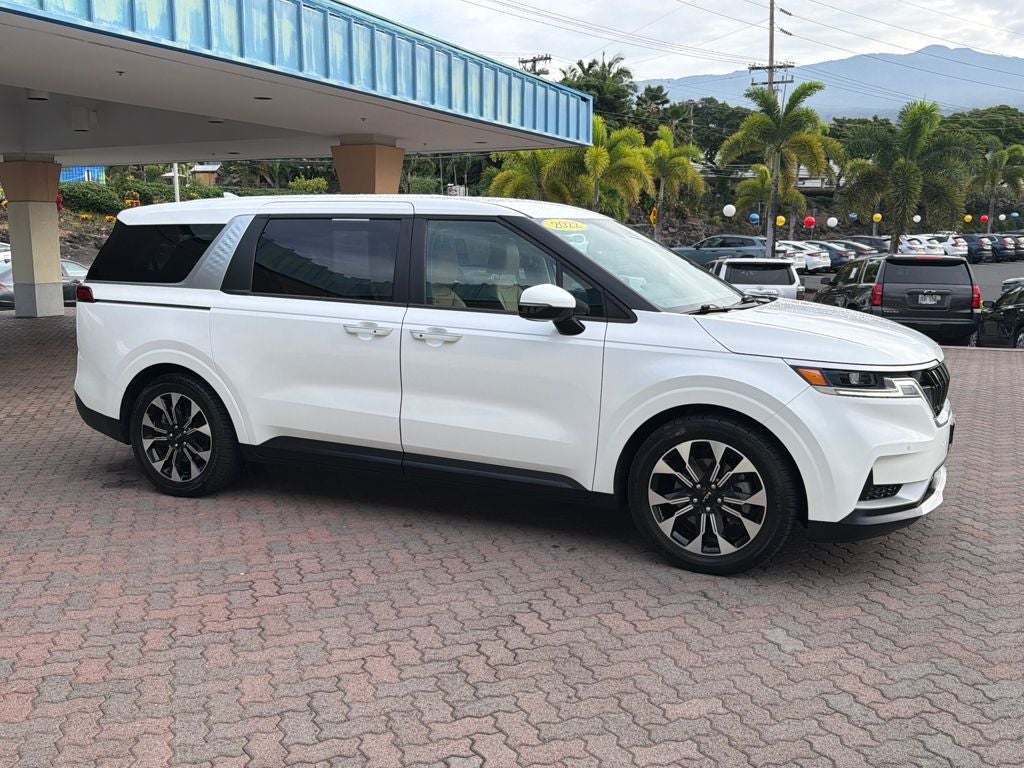 2022 Kia Carnival EX