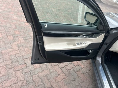 2021 BMW 7 Series 740i