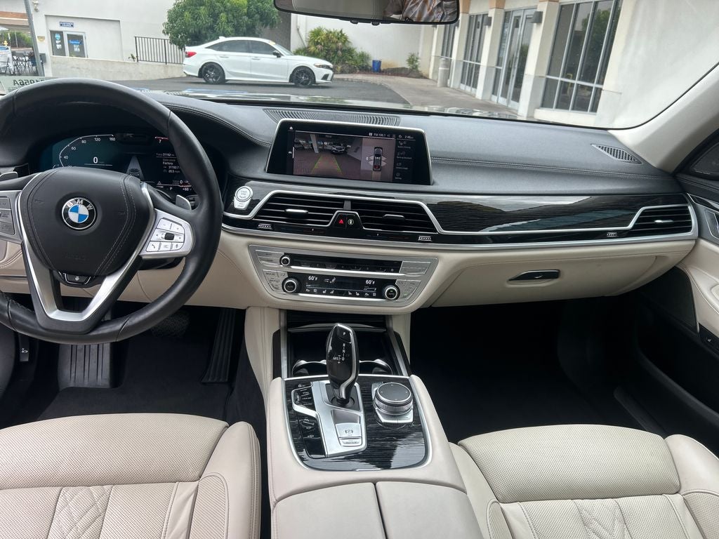 2021 BMW 7 Series 740i