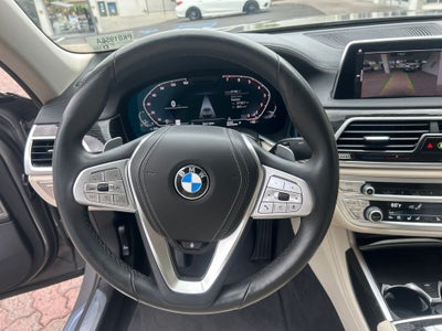 2021 BMW 7 Series 740i