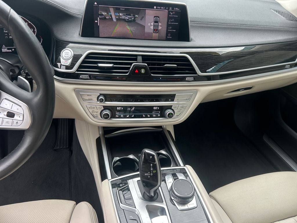 2021 BMW 7 Series 740i