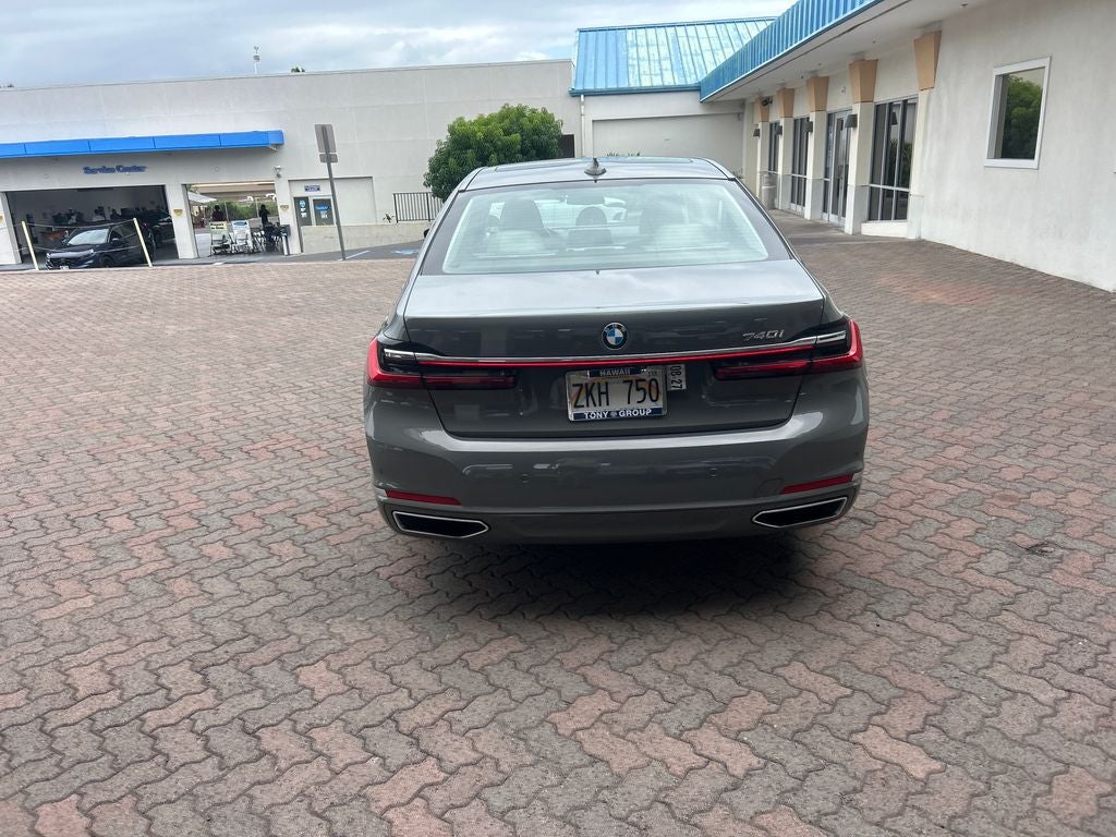 2021 BMW 7 Series 740i