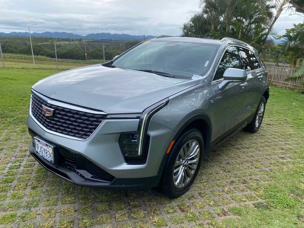 2024 Cadillac XT4 Premium Luxury