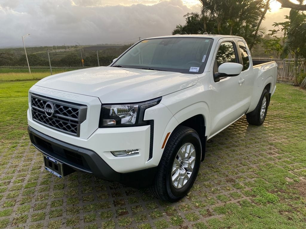 2024 Nissan Frontier SV