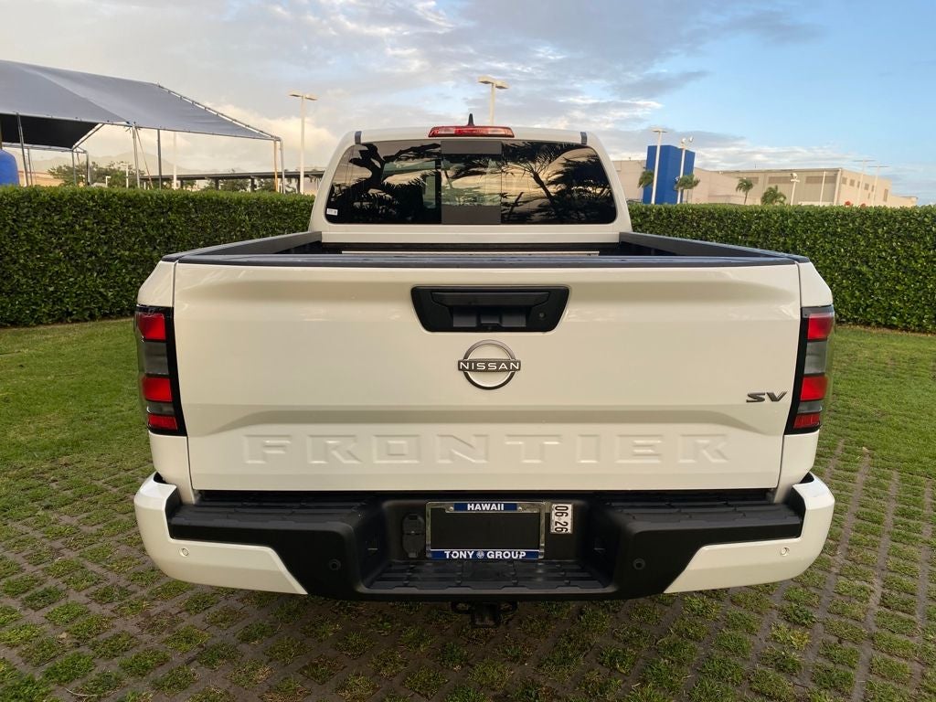 2024 Nissan Frontier SV