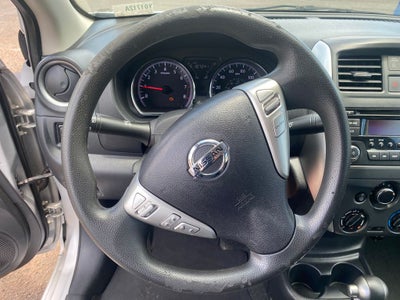 2015 Nissan Versa 1.6 SV