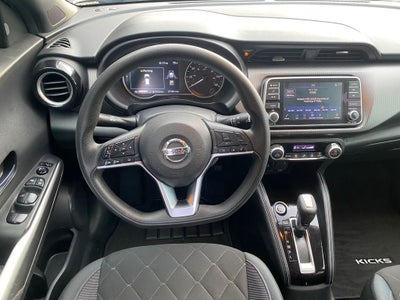 2020 Nissan Kicks SV