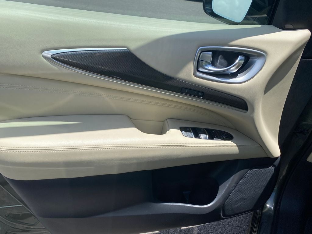 2017 INFINITI QX60 Base