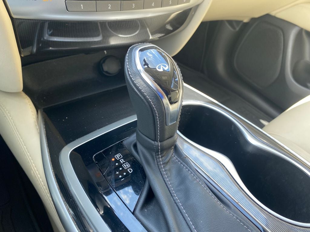 2017 INFINITI QX60 Base