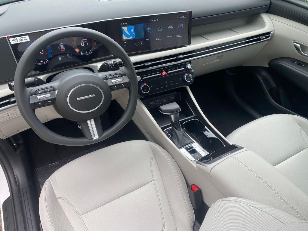 2026 Hyundai Tucson SEL FWD