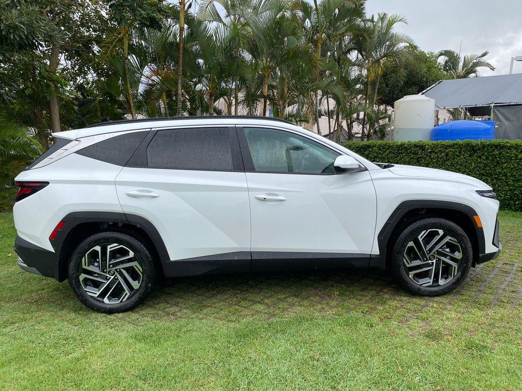 2026 Hyundai Tucson SEL Plus FWD