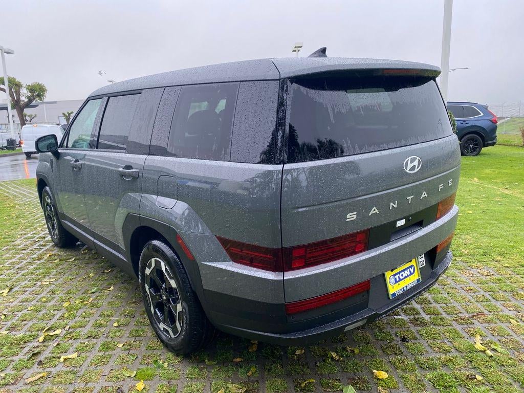 2026 Hyundai Santa Fe SE FWD