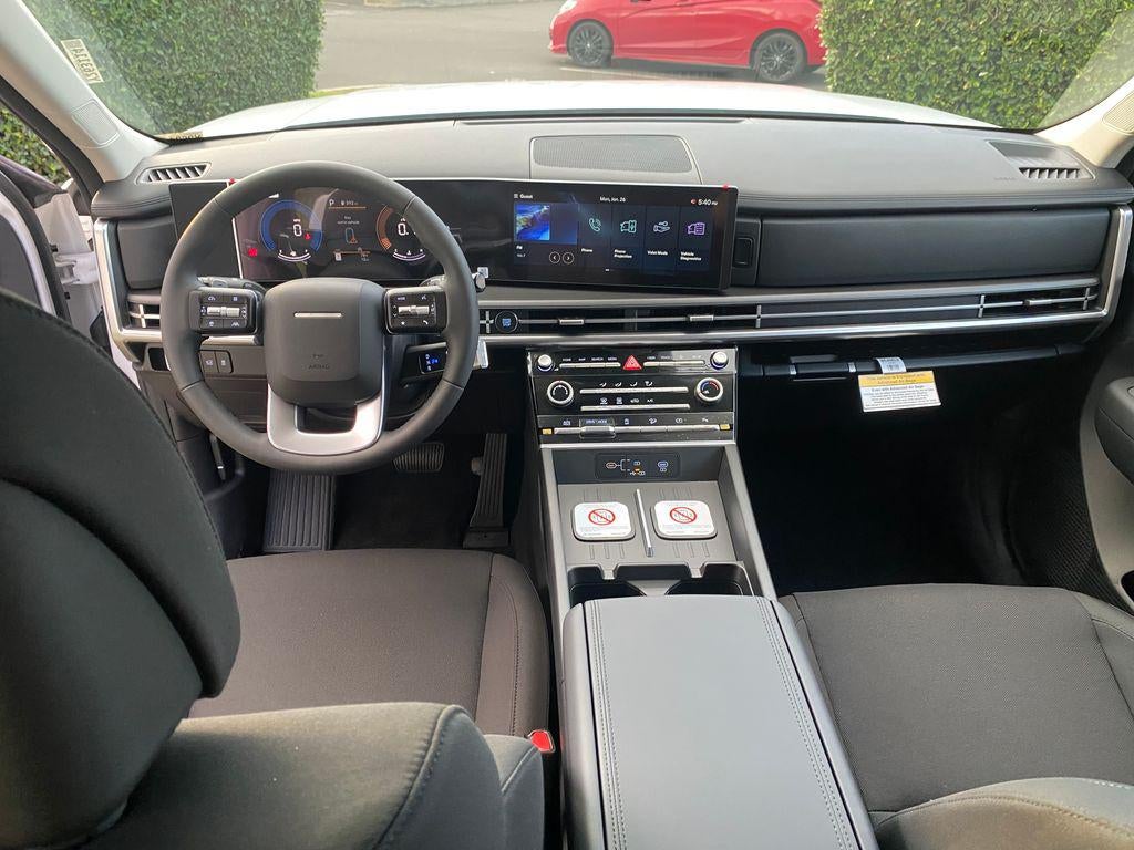 2026 Hyundai Santa Fe SE FWD