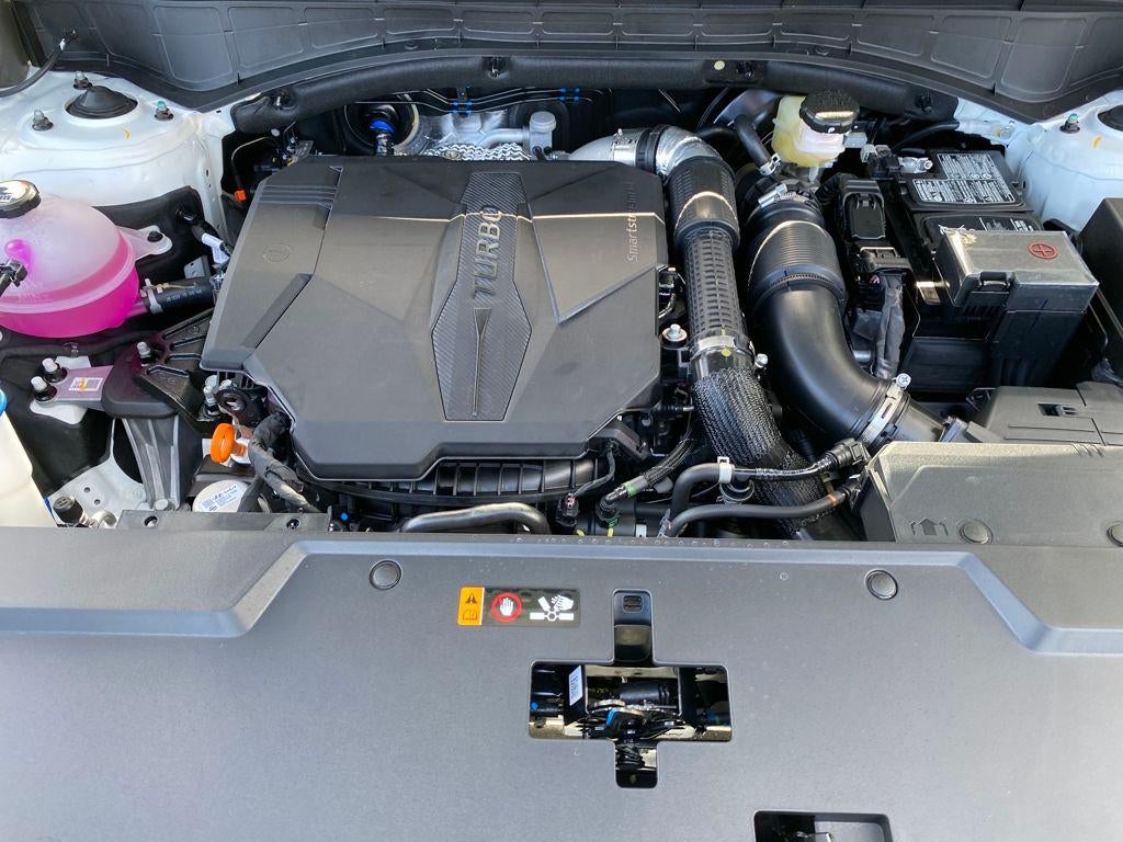 2026 Hyundai Santa Fe SE FWD