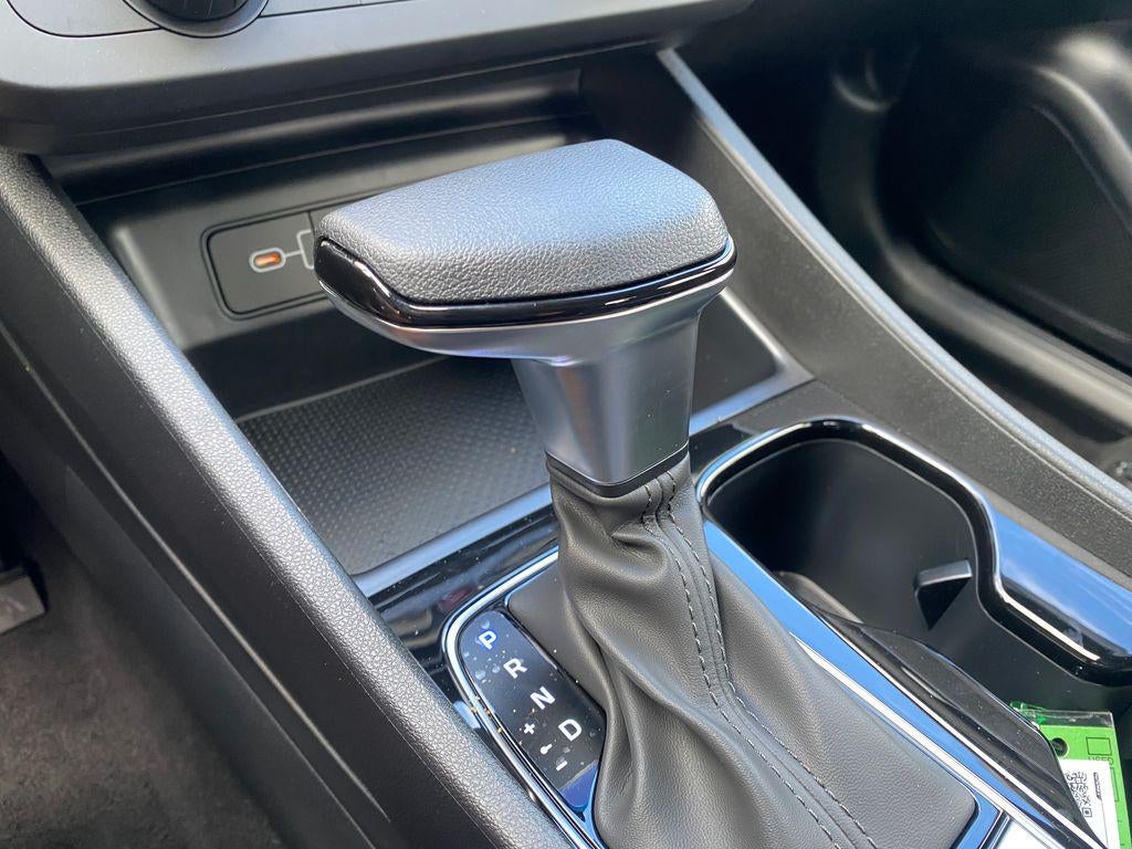 2026 Hyundai Santa Cruz SE FWD