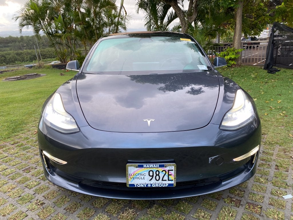 2019 Tesla Model 3 Mid Range