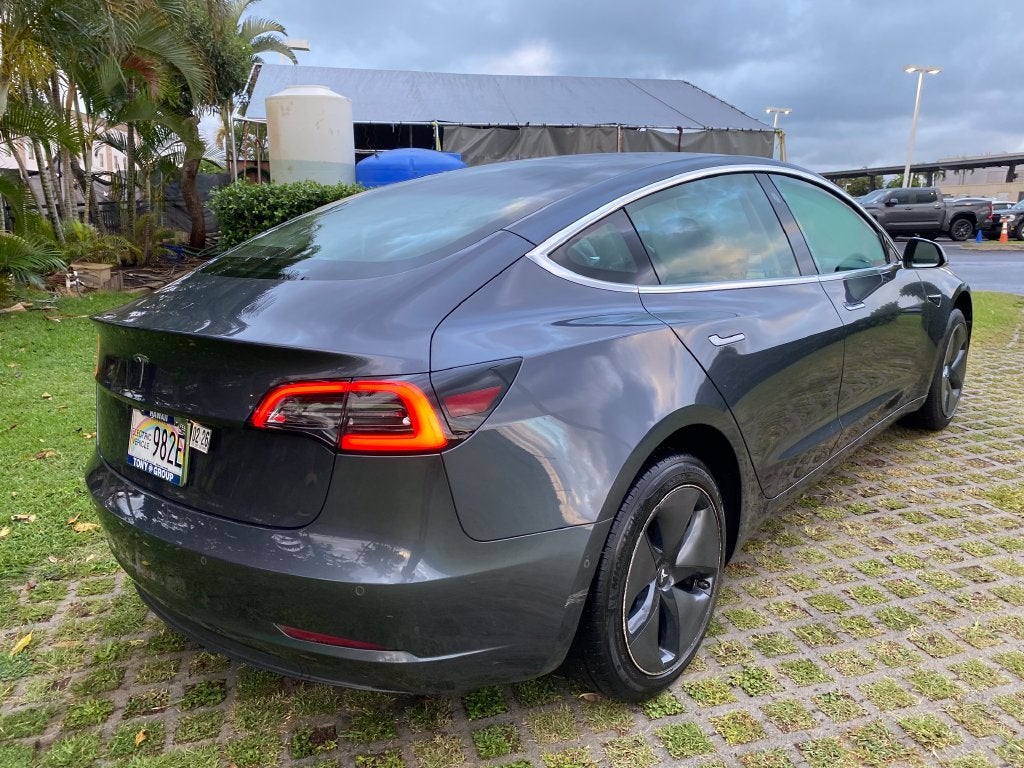 2019 Tesla Model 3 Mid Range