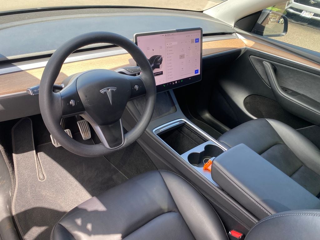 2024 Tesla Model Y Long Range