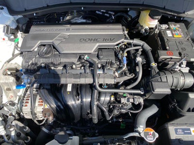 2027 Hyundai Kona SE FWD