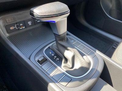 2027 Hyundai Kona SE FWD