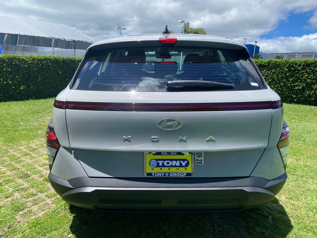 2027 Hyundai Kona SE FWD