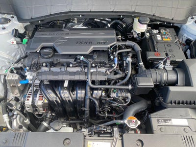2027 Hyundai Kona SE FWD