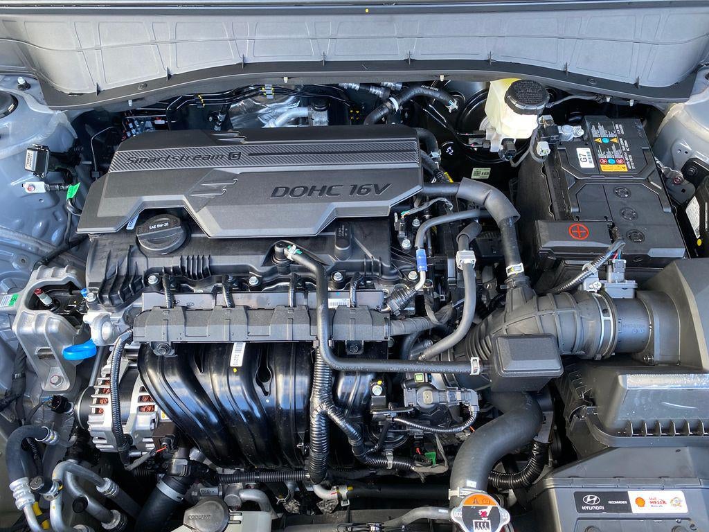 2027 Hyundai Kona SE FWD