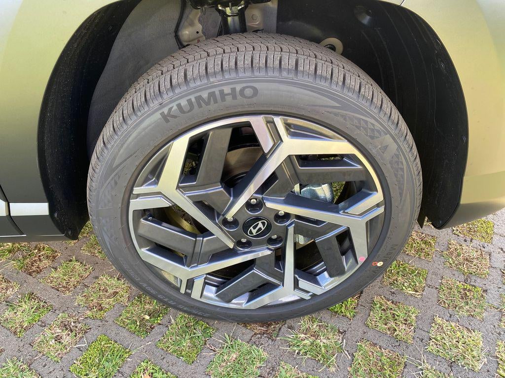 2026 Hyundai Kona SEL Premium AWD