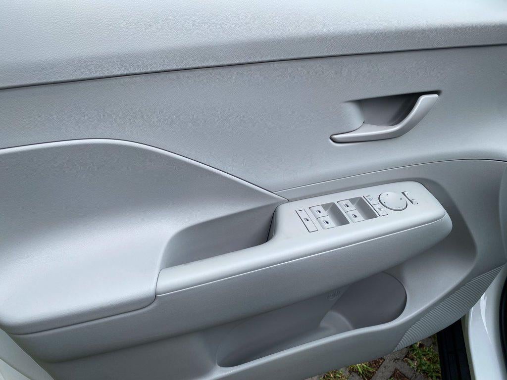 2027 Hyundai Kona SEL Sport FWD