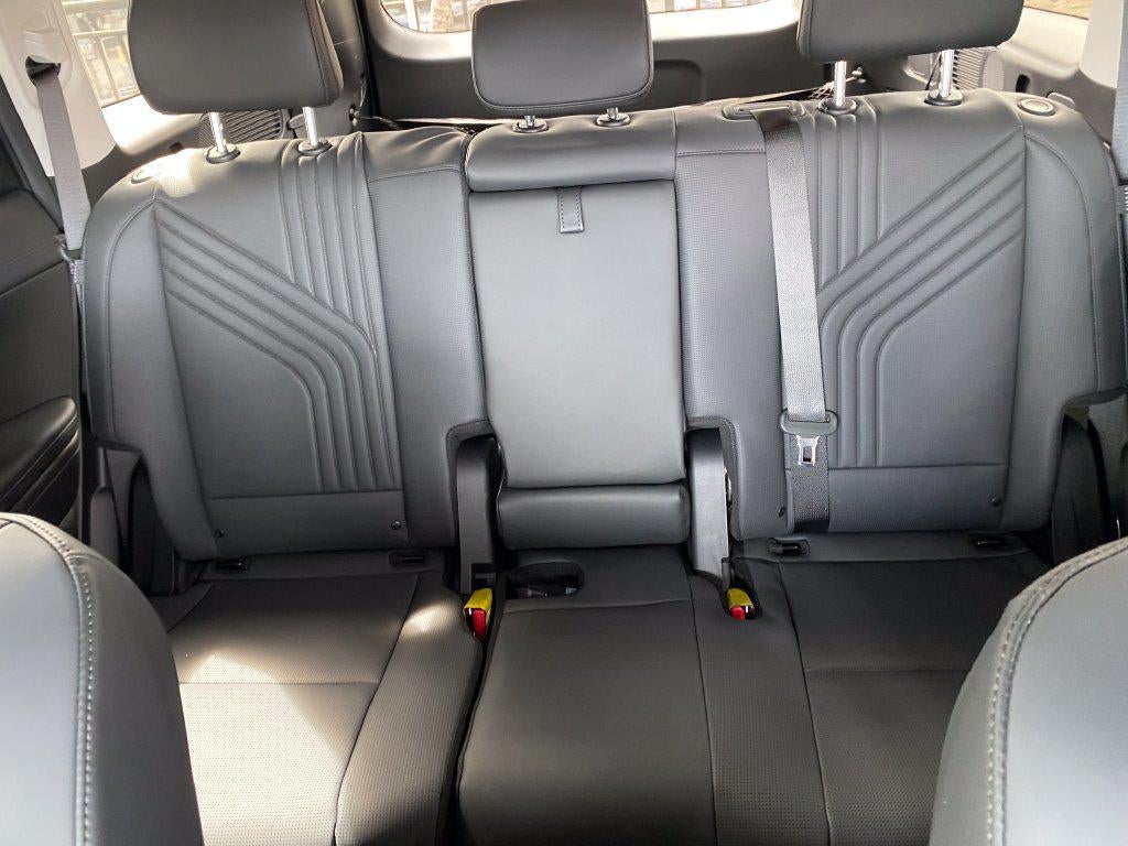 2027 Hyundai Palisade Hybrid Blue SEL 8P