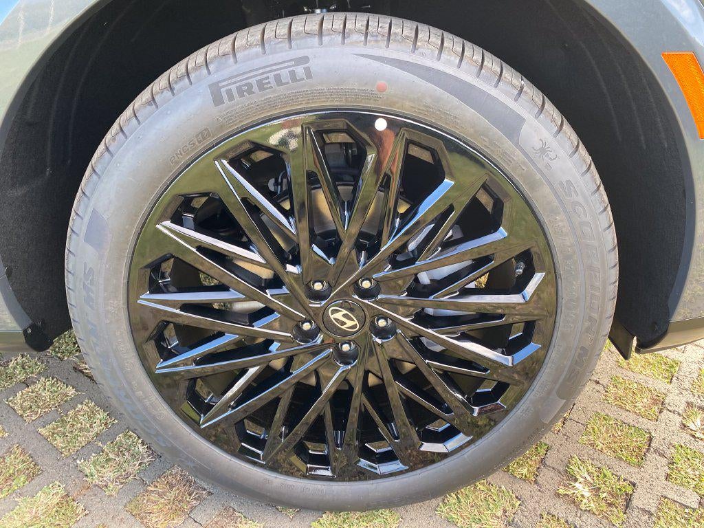 2027 Hyundai Palisade Hybrid Calligraphy Black Ink