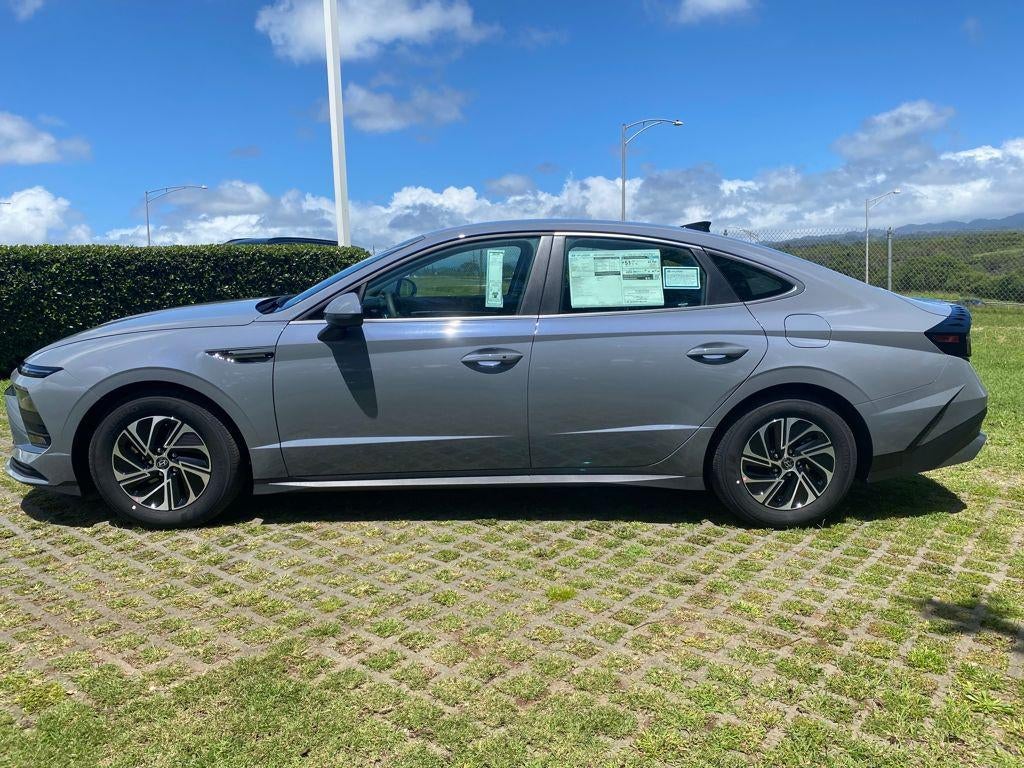 2026 Hyundai Sonata Hybrid Blue