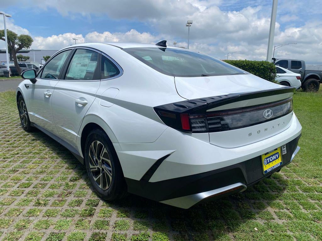 2026 Hyundai Sonata Hybrid Blue