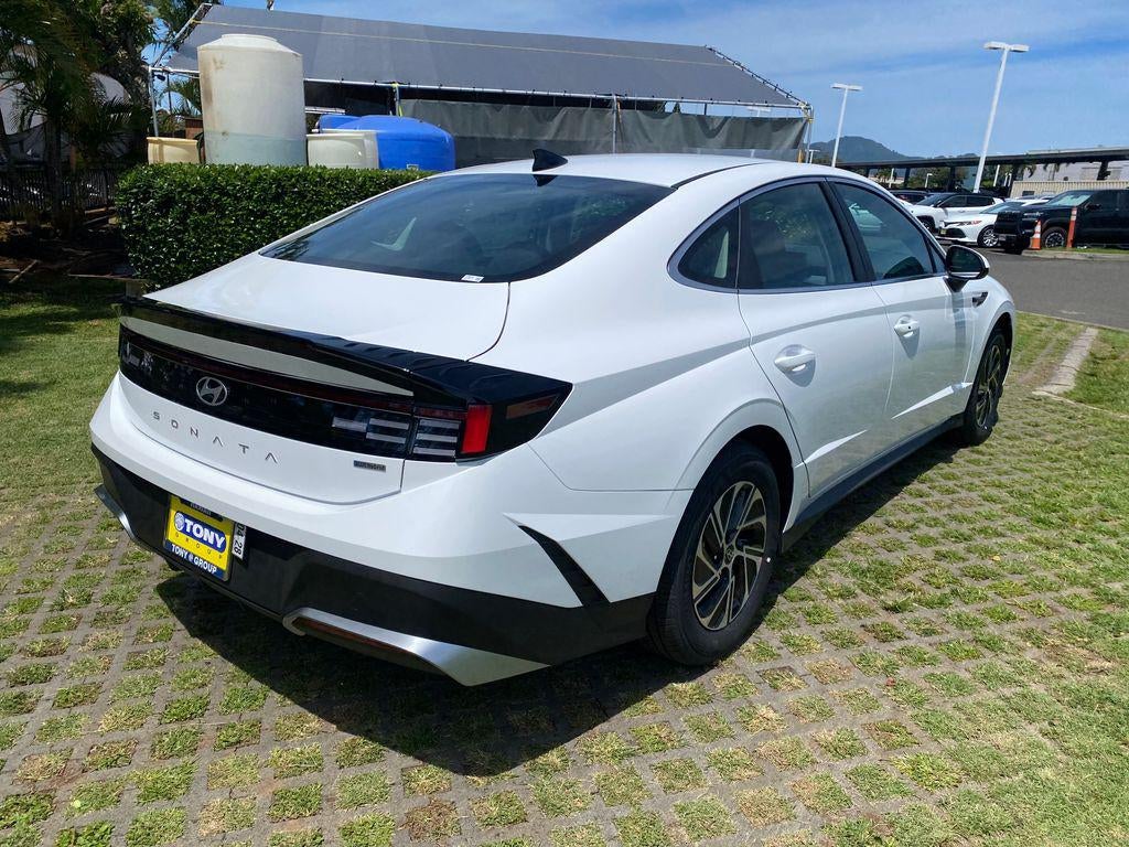 2026 Hyundai Sonata Hybrid Blue